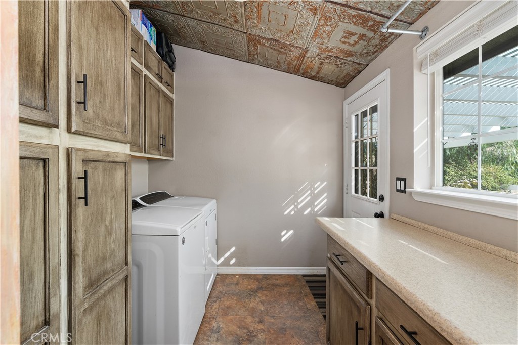 39530 Spanish Oaks Drive