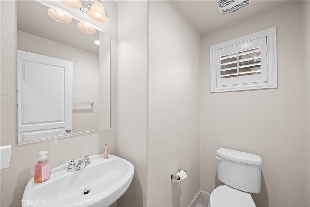 26006 Chloe Place 38