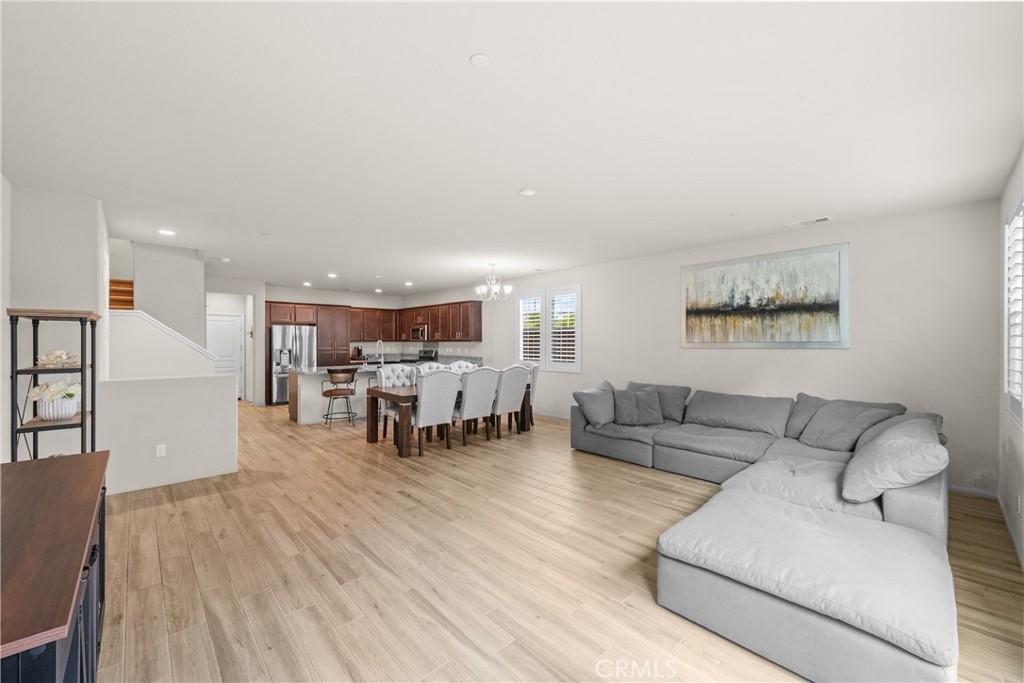 26006 Chloe Place 38