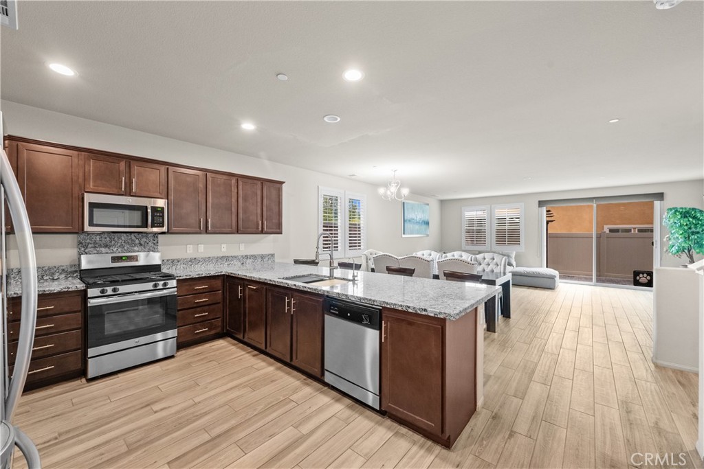 26006 Chloe Place 38