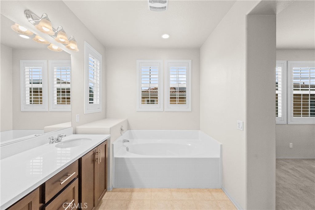 26006 Chloe Place 38