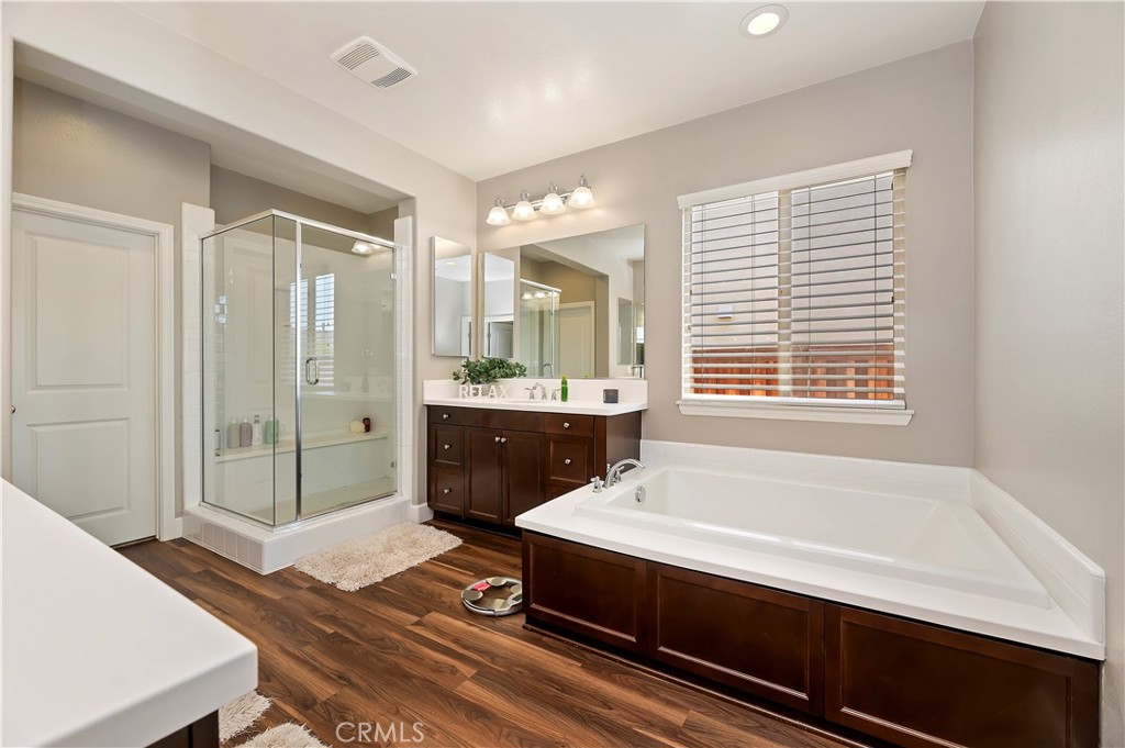 27843 Huron Court