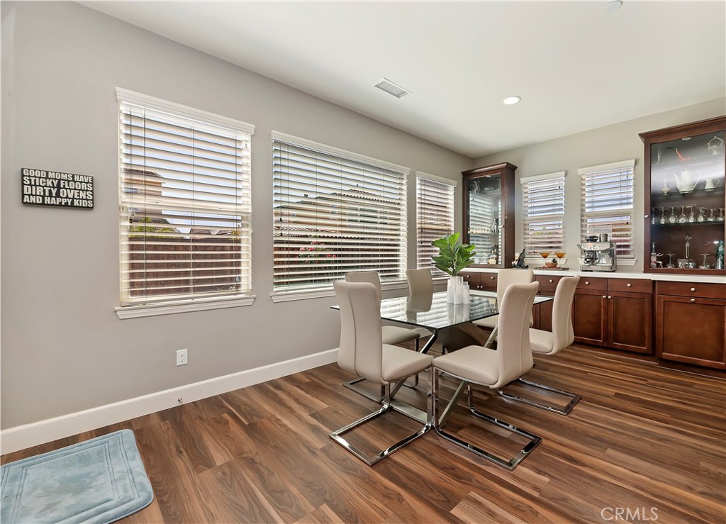 27843 Huron Court