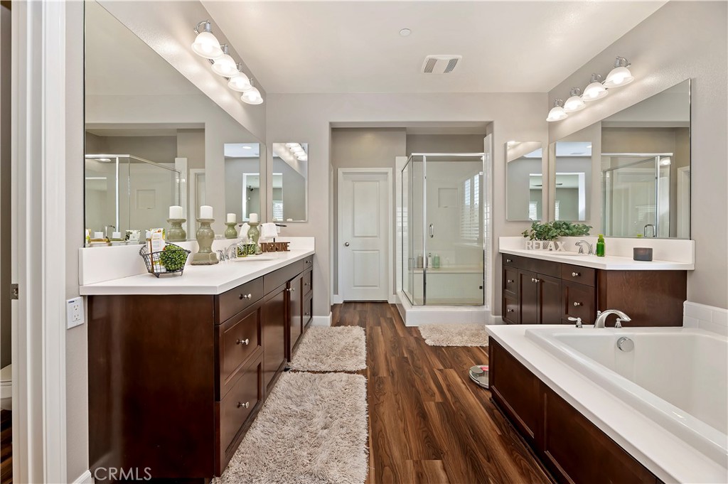 27843 Huron Court