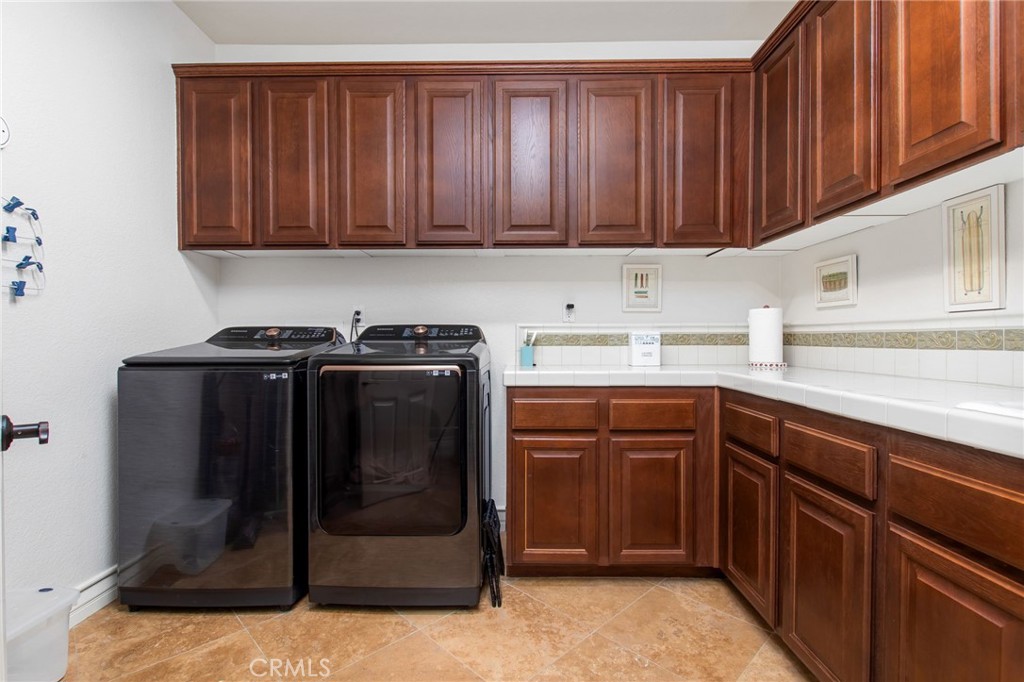 218 Clayton Parkinson Court