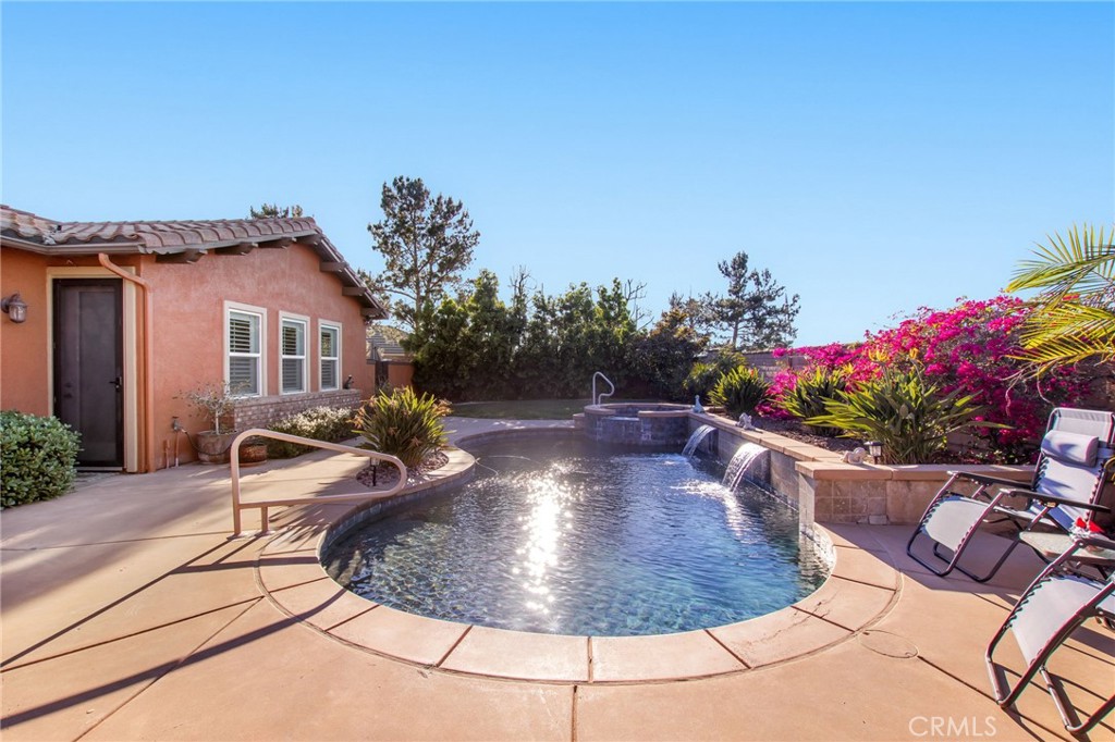 218 Clayton Parkinson Court