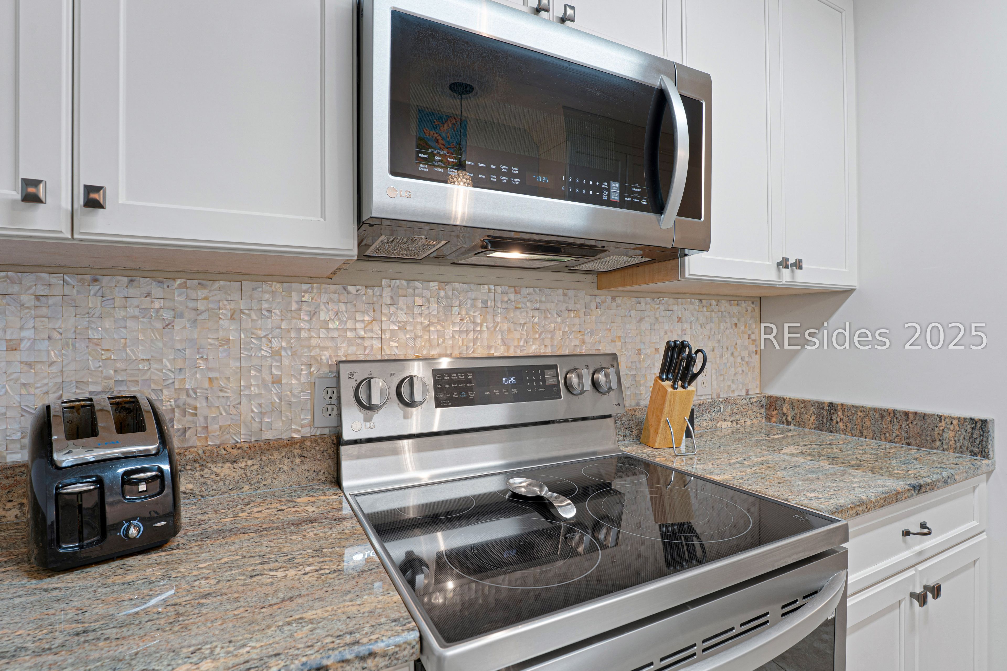 100 Shipyard Drive Unit: 703