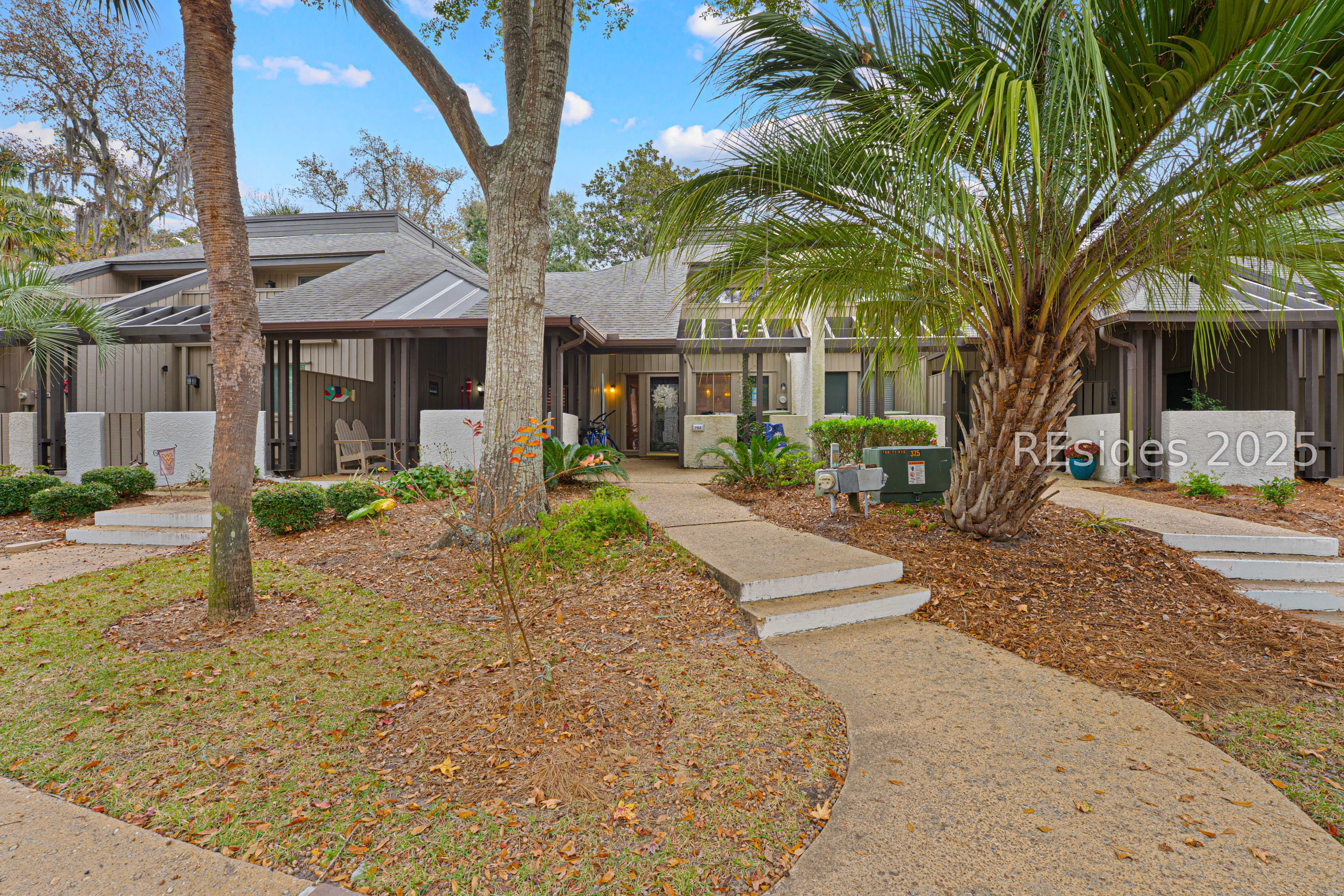 100 Shipyard Drive Unit: 703