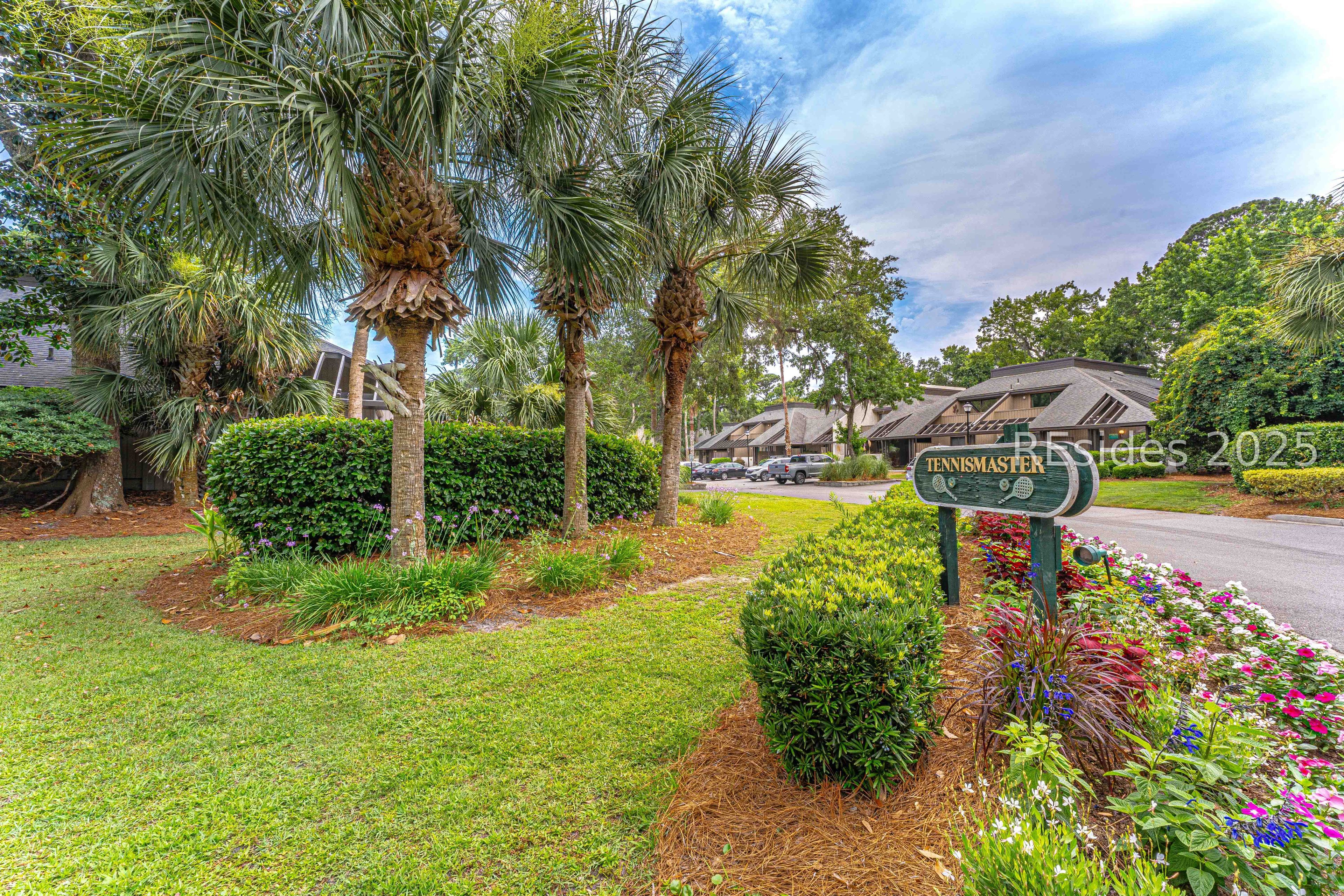 100 Shipyard Drive Unit: 703