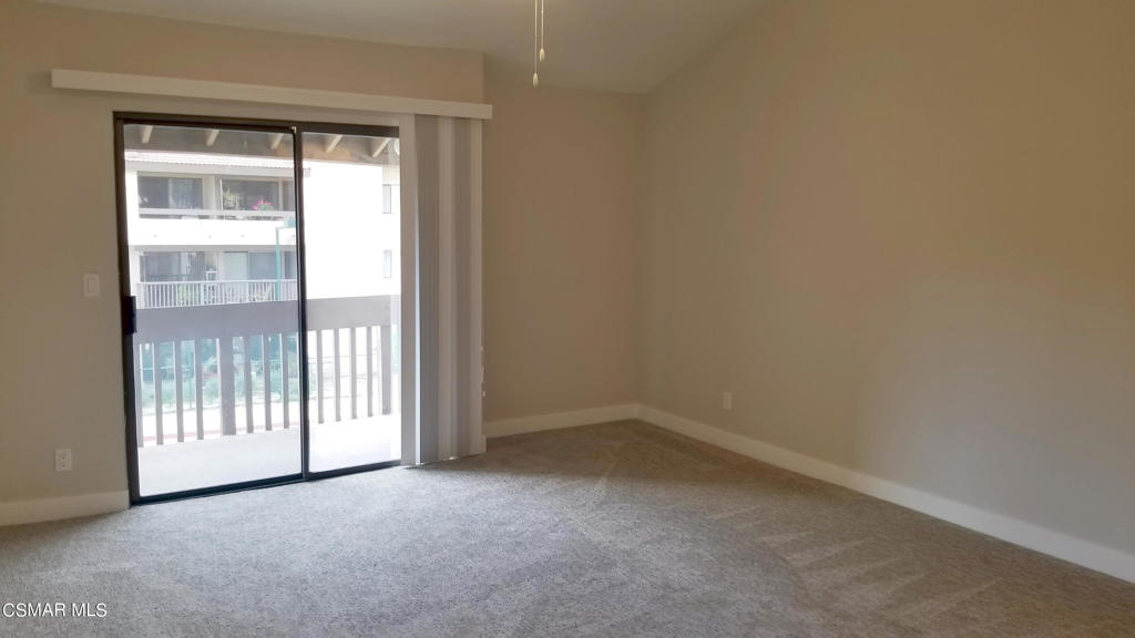 6265 Canoga Avenue 51