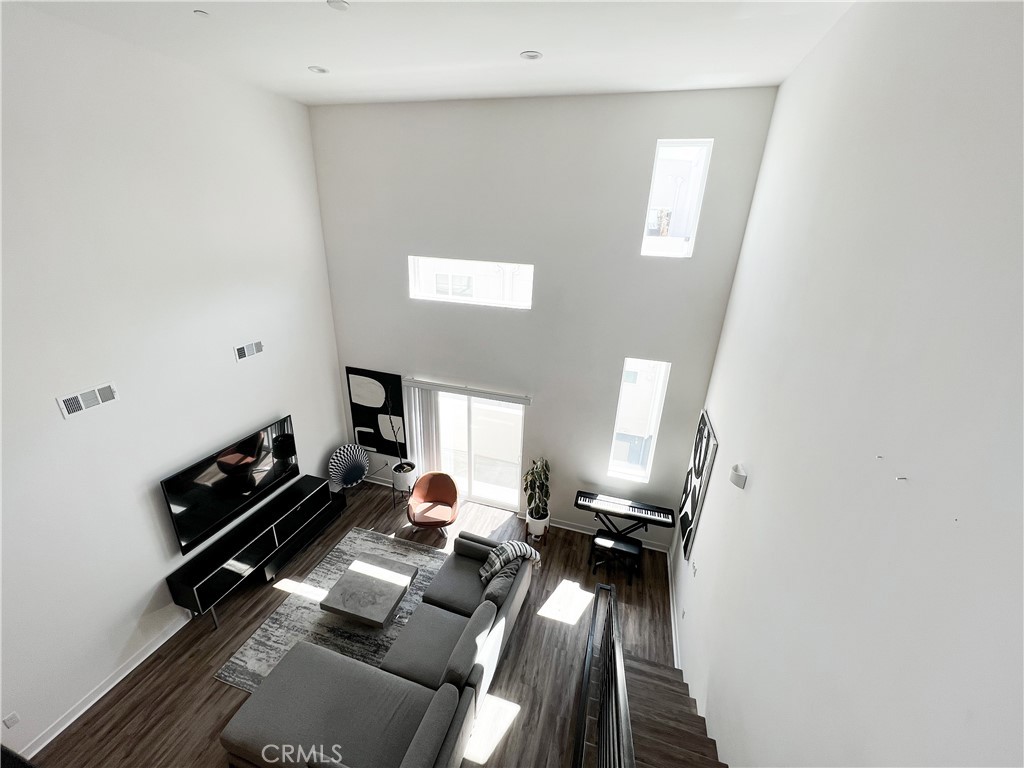 5619 N Bella Blanco Drive