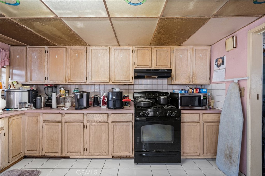 624 W 102nd Street