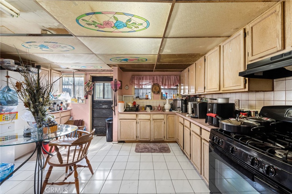 624 W 102nd Street