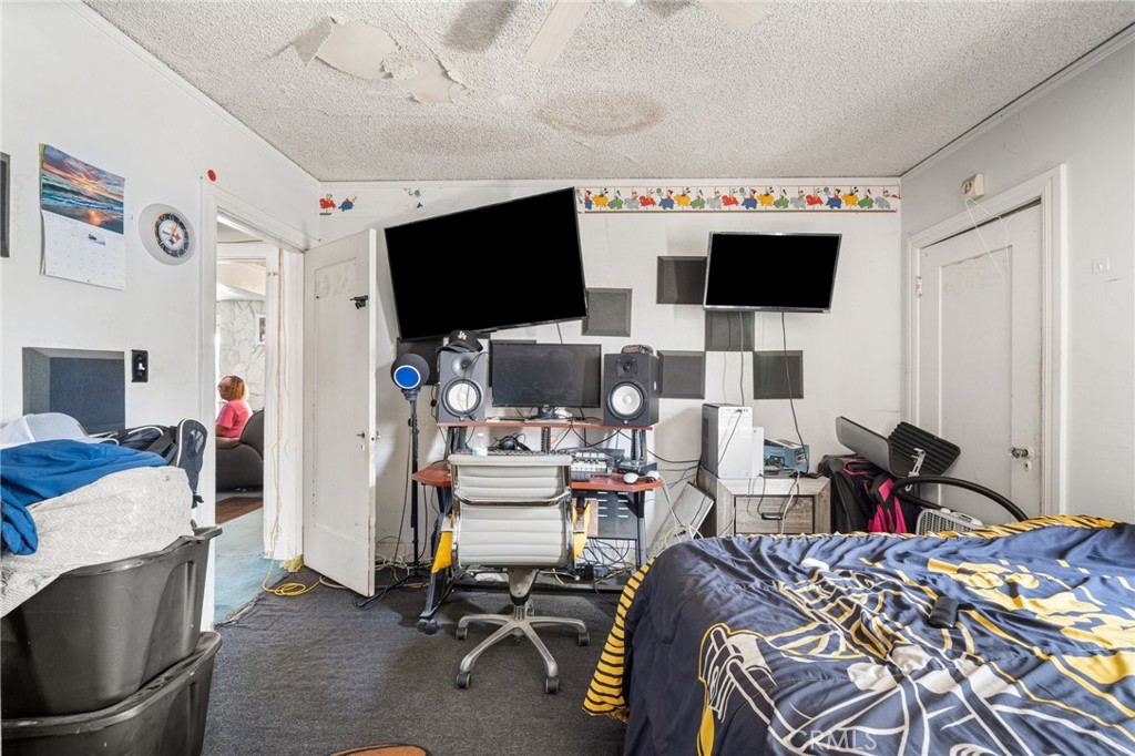 624 W 102nd Street