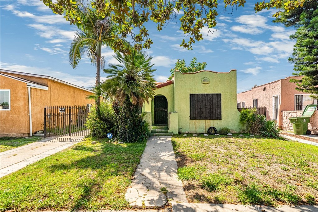 624 W 102nd Street