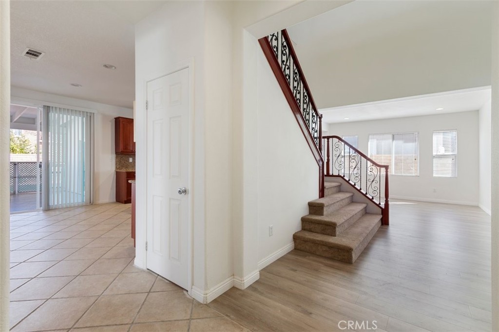 39438 Desert Lilly Court