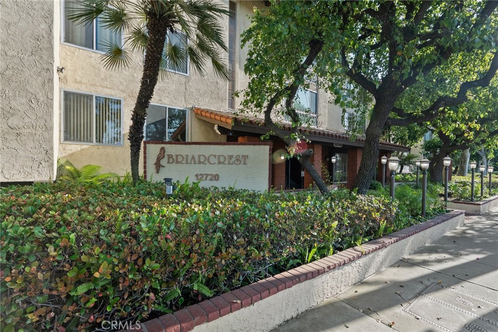 12720 Burbank Boulevard 228