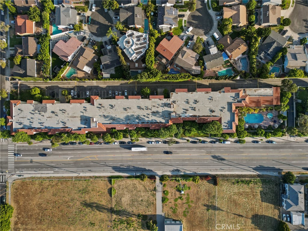 12720 Burbank Boulevard 228
