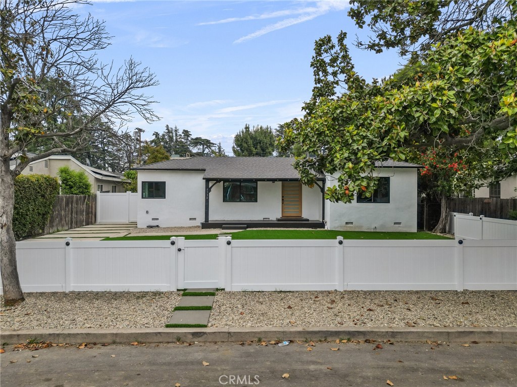 5730 Stansbury Avenue
