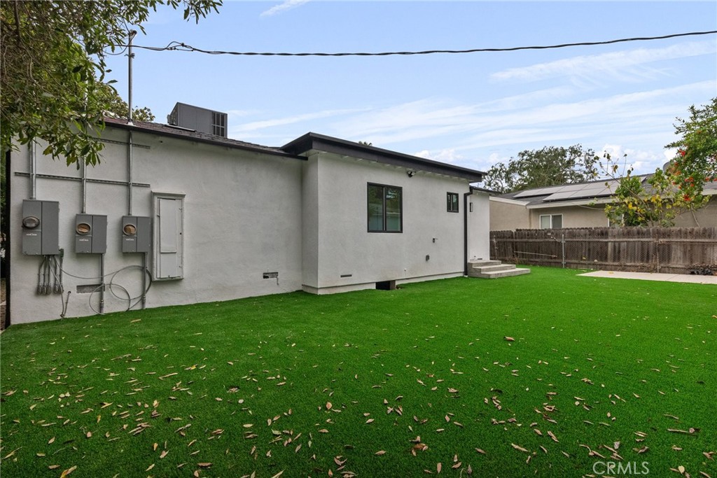 5730 Stansbury Avenue