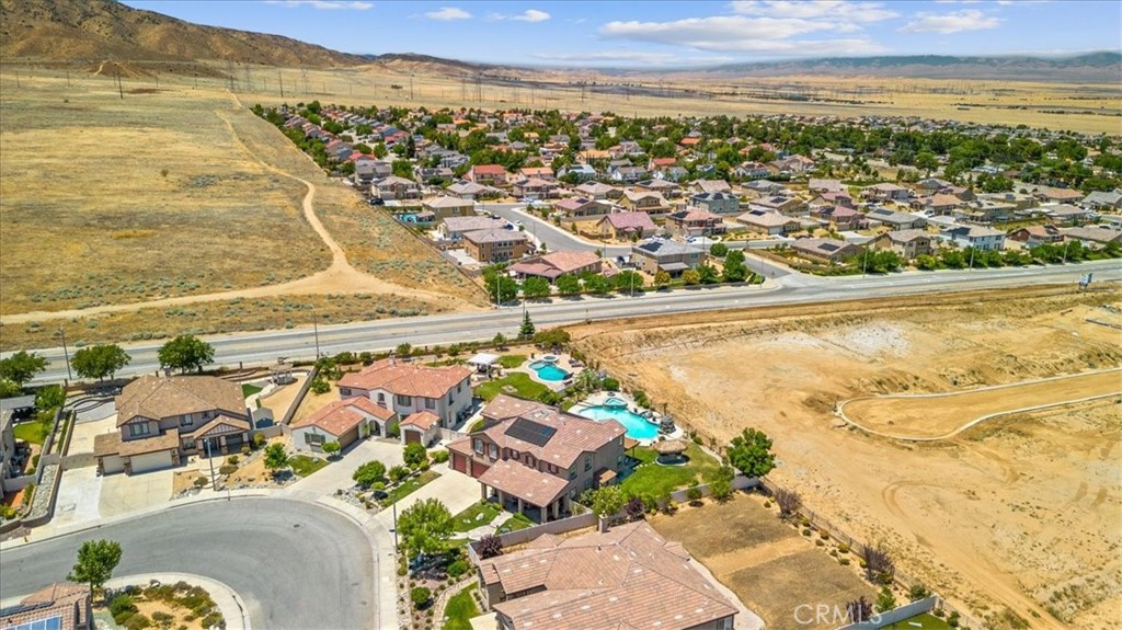 6907 Cabernet Road