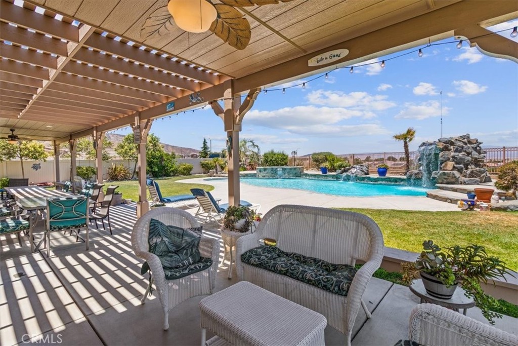 6907 Cabernet Road