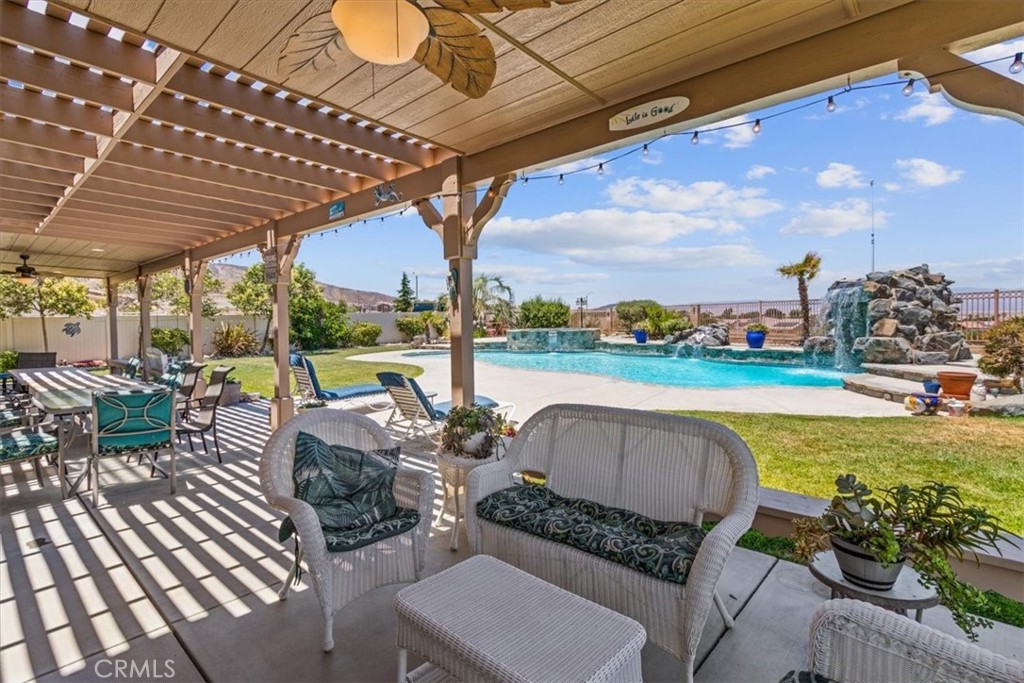 6907 Cabernet Road