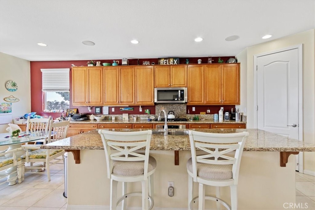 6907 Cabernet Road
