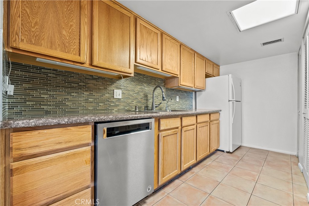11124 Burbank Boulevard 106