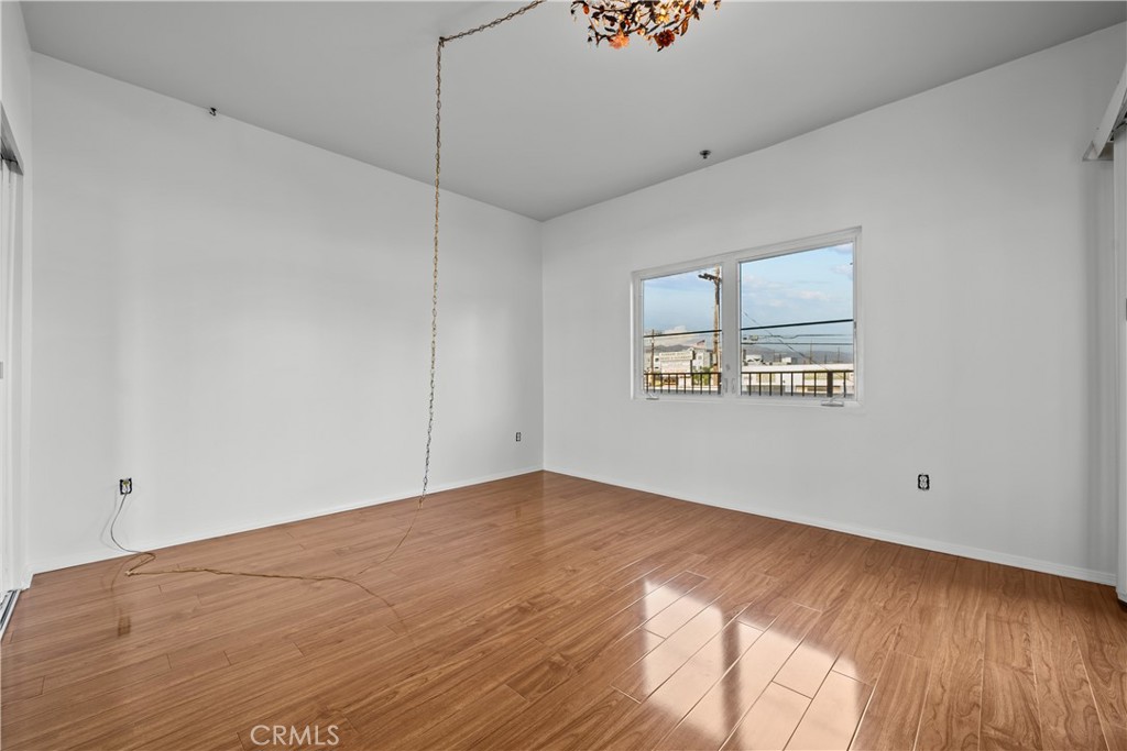 11124 Burbank Boulevard 106