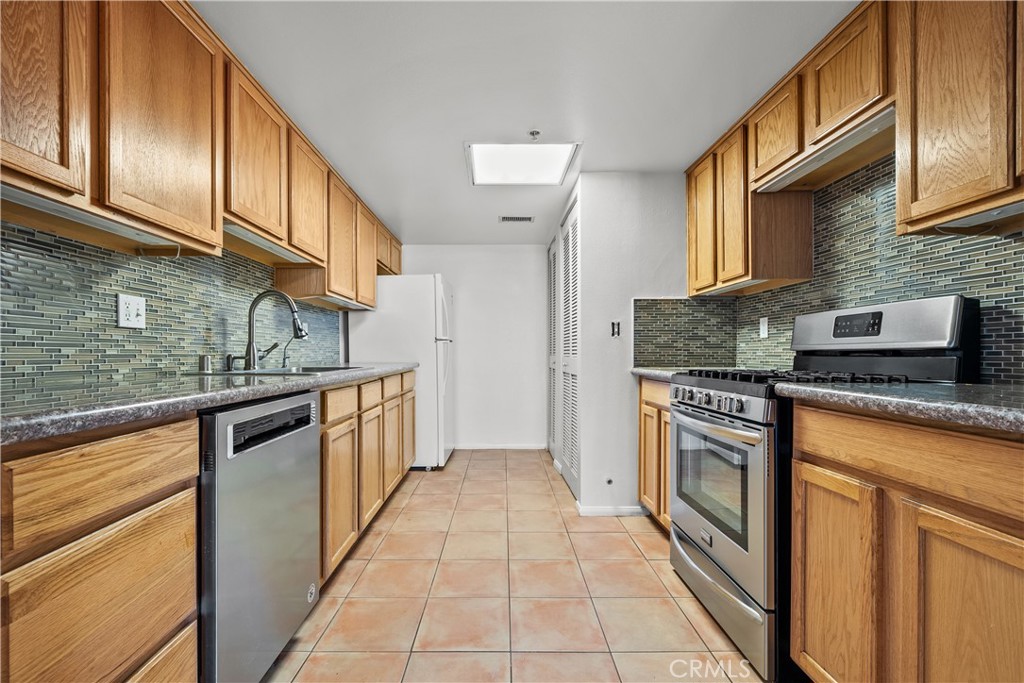 11124 Burbank Boulevard 106