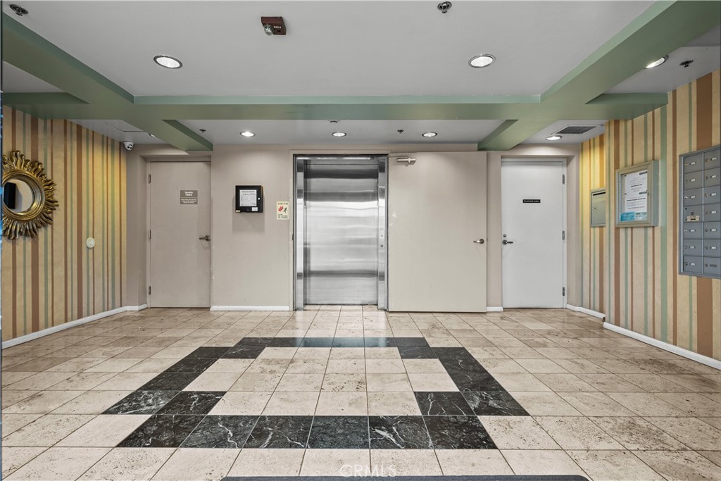 11124 Burbank Boulevard 106