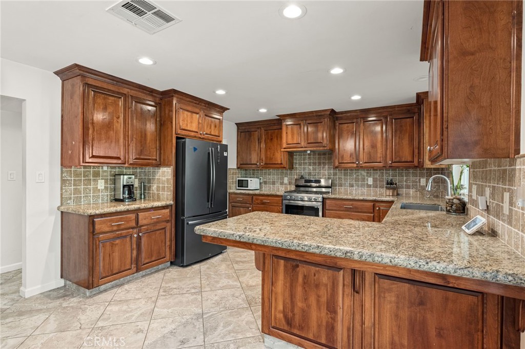 11319 Choctaw Drive