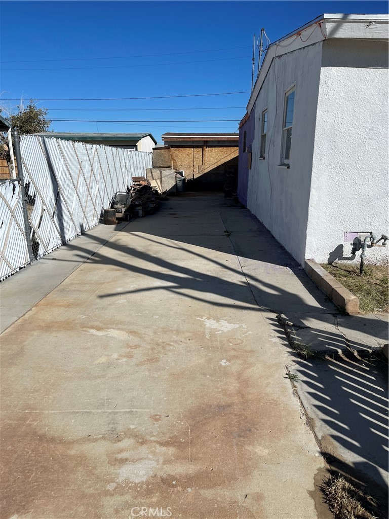328 N Helena Street