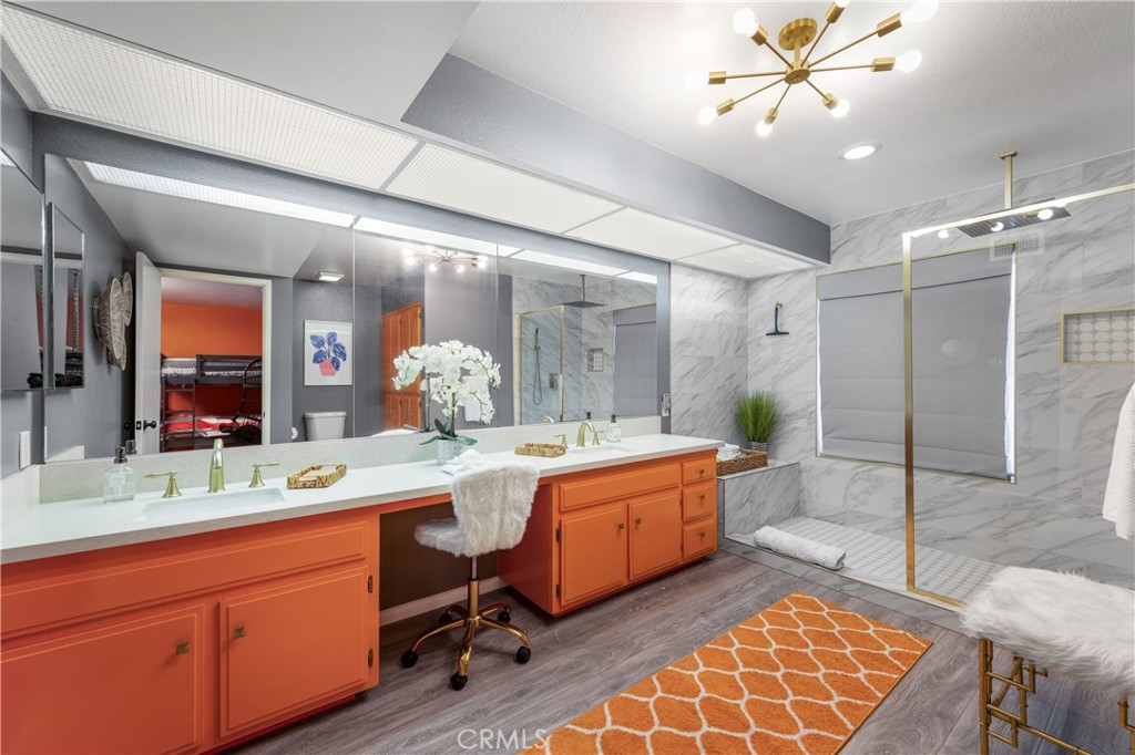 71870 Eleanora Lane