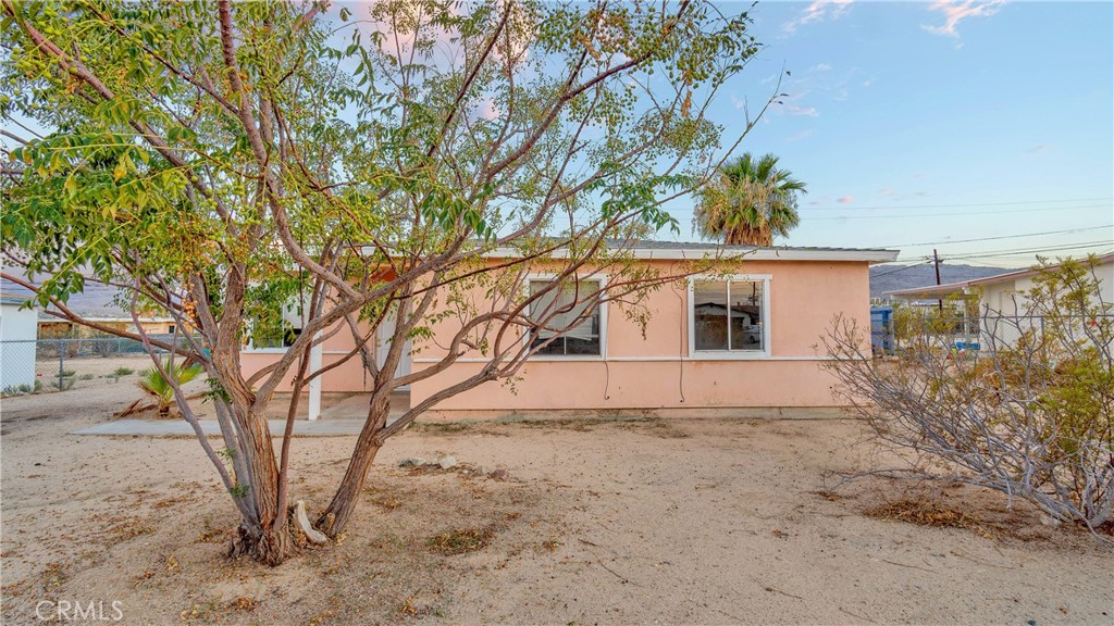 73945 Casita Drive