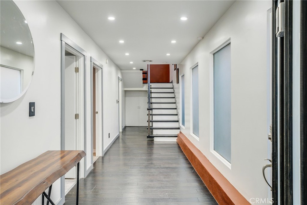 8516 Walnut Drive