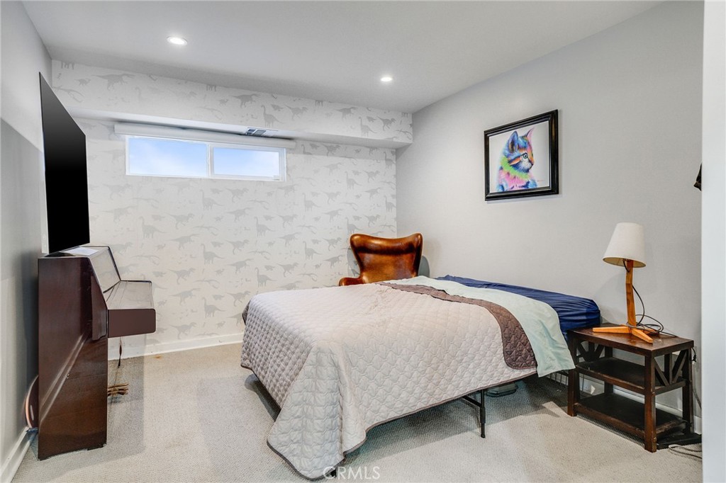 8516 Walnut Drive
