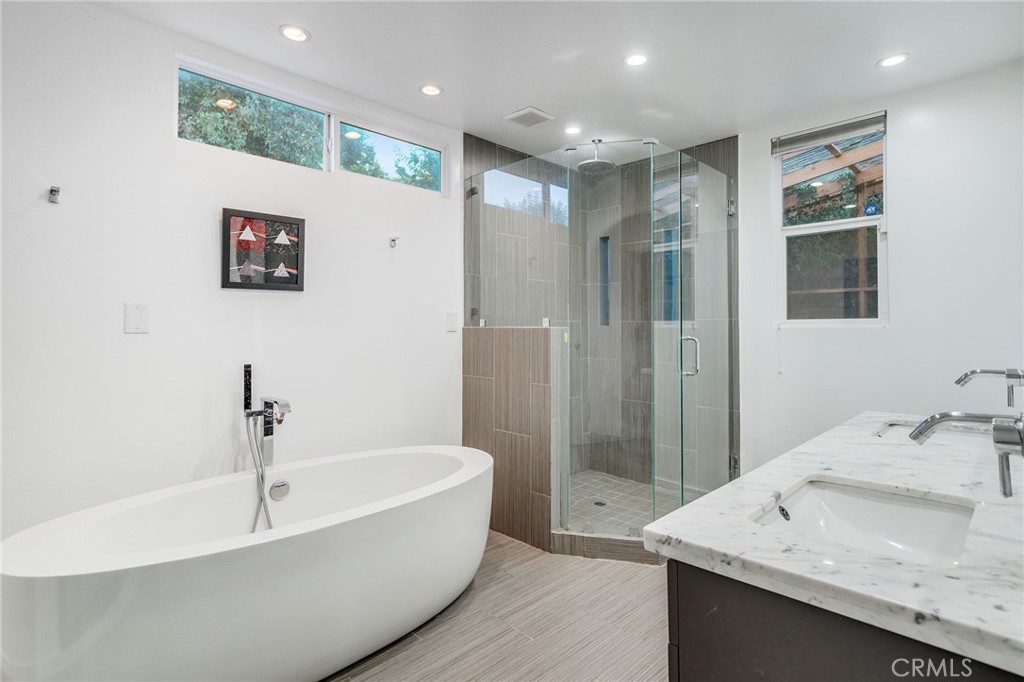 8516 Walnut Drive