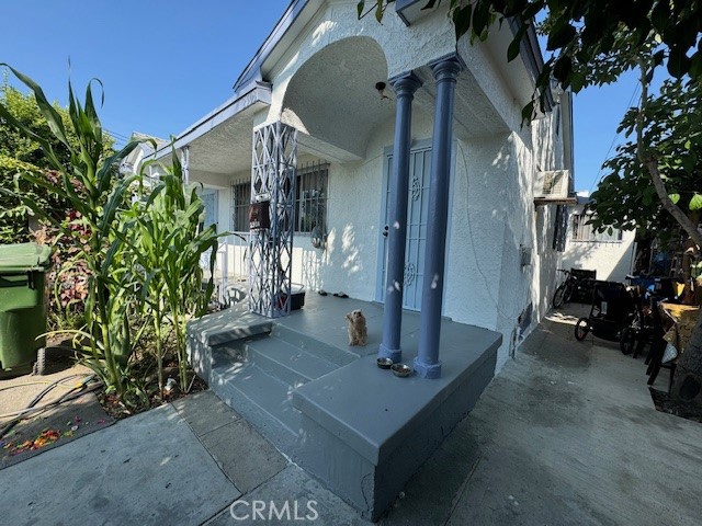 2504 Trinity Street