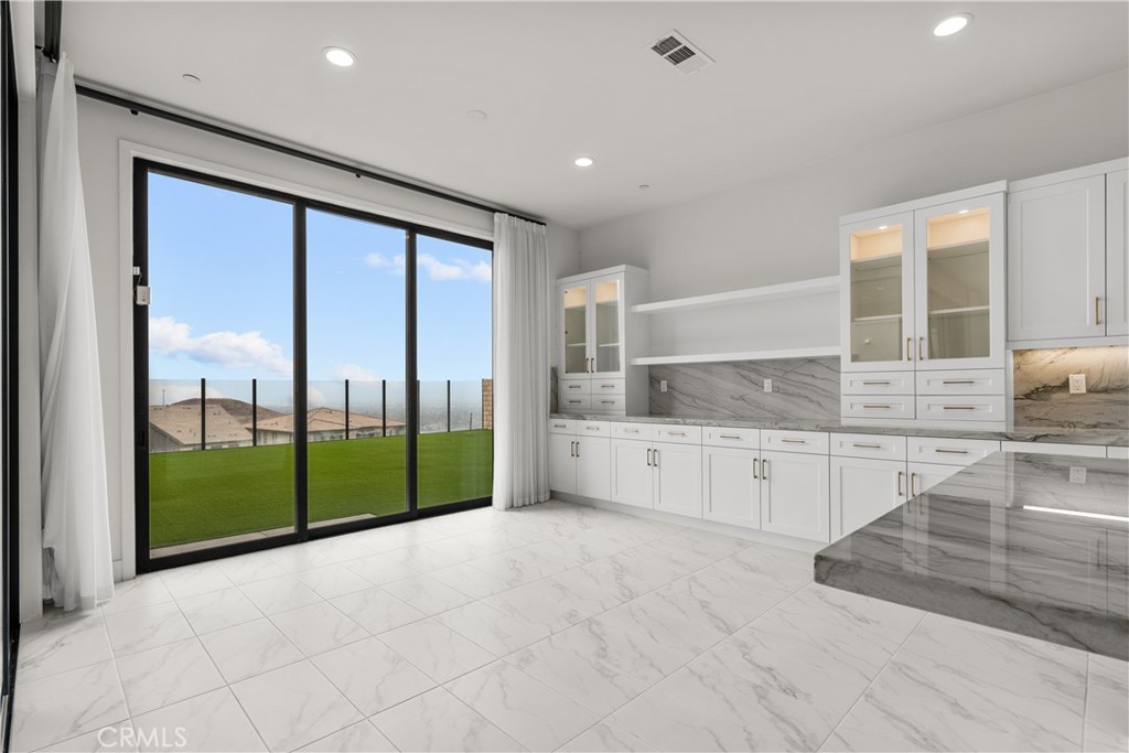 21136 W Canyon View Place