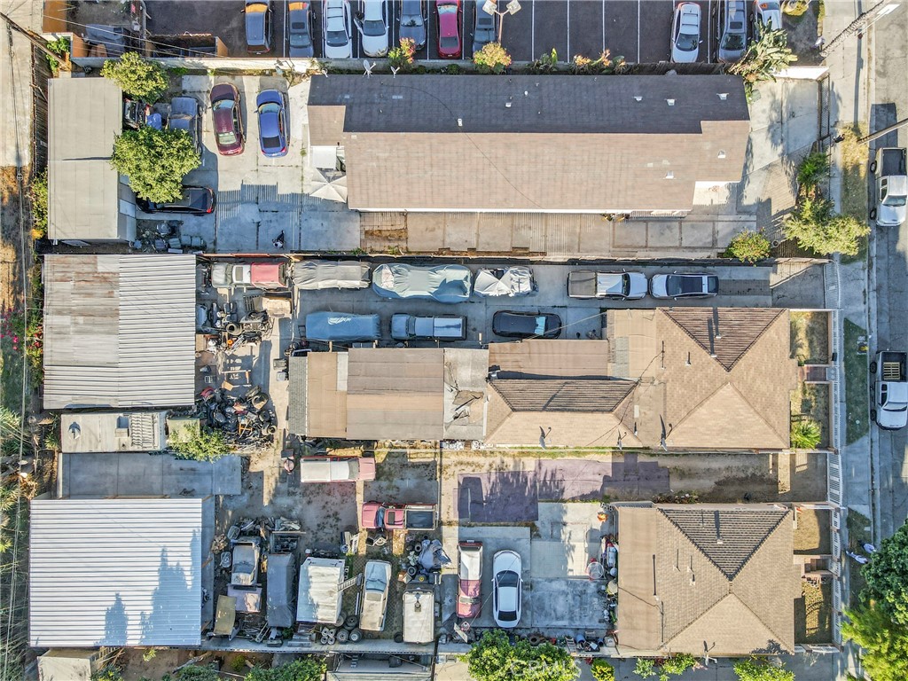 429 E El Segundo Boulevard