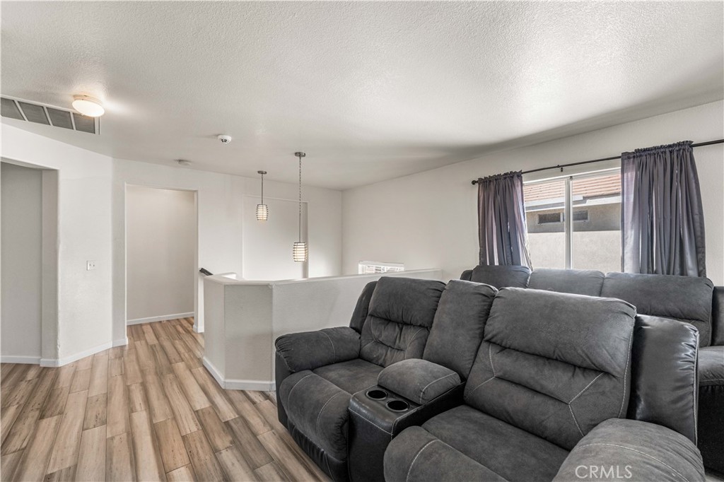 1858 W Avenue H4