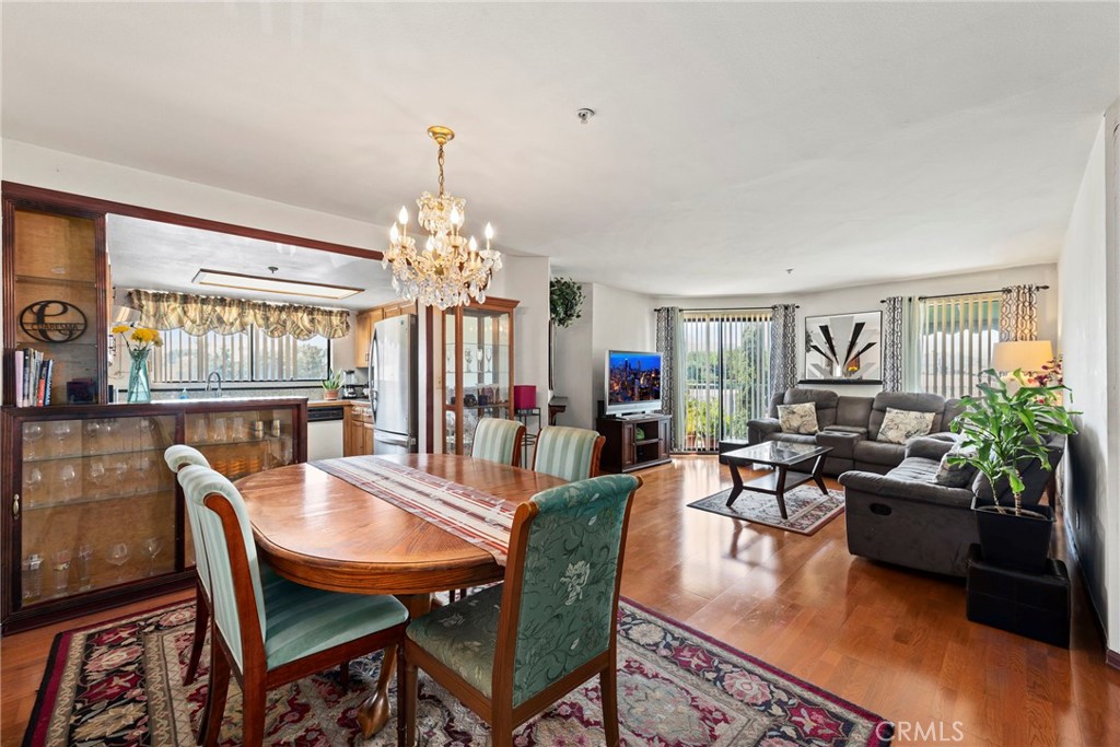 450 W Dryden Street 205