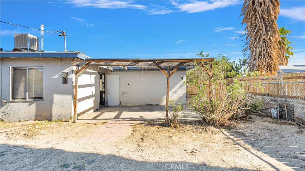 73323 Sun Valley Drive