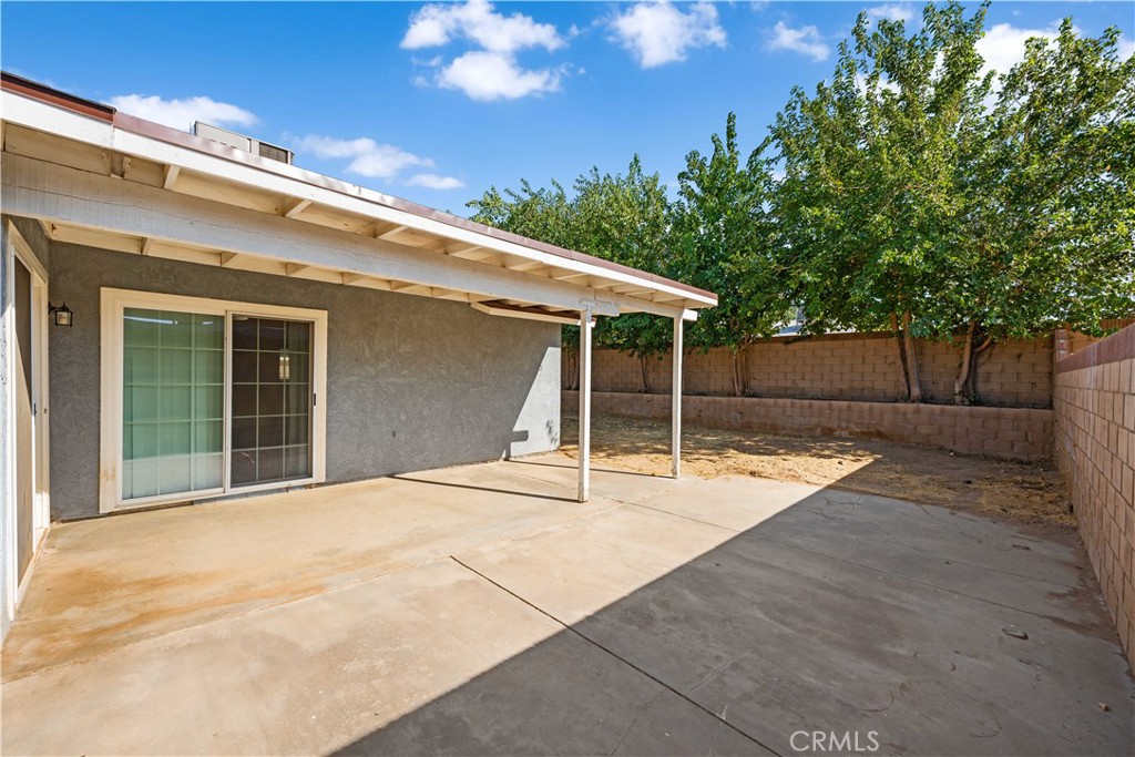 1118 E Avenue J10