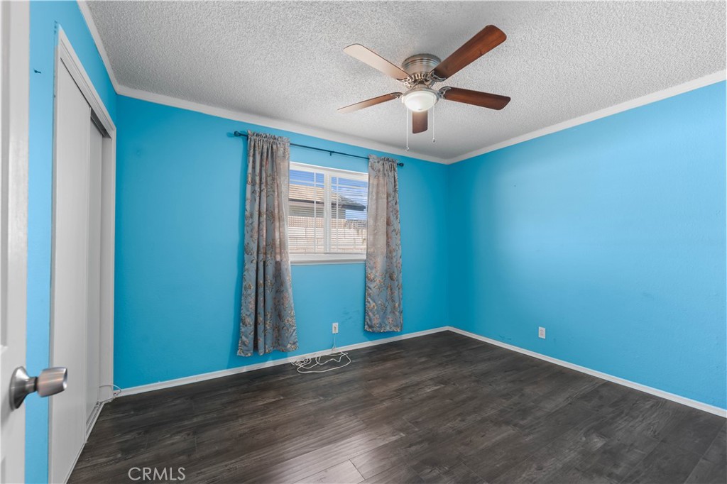 1118 E Avenue J10