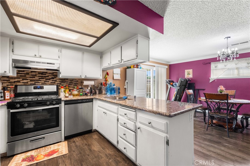 1118 E Avenue J10