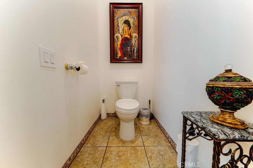 31695 Avenida Del Padre