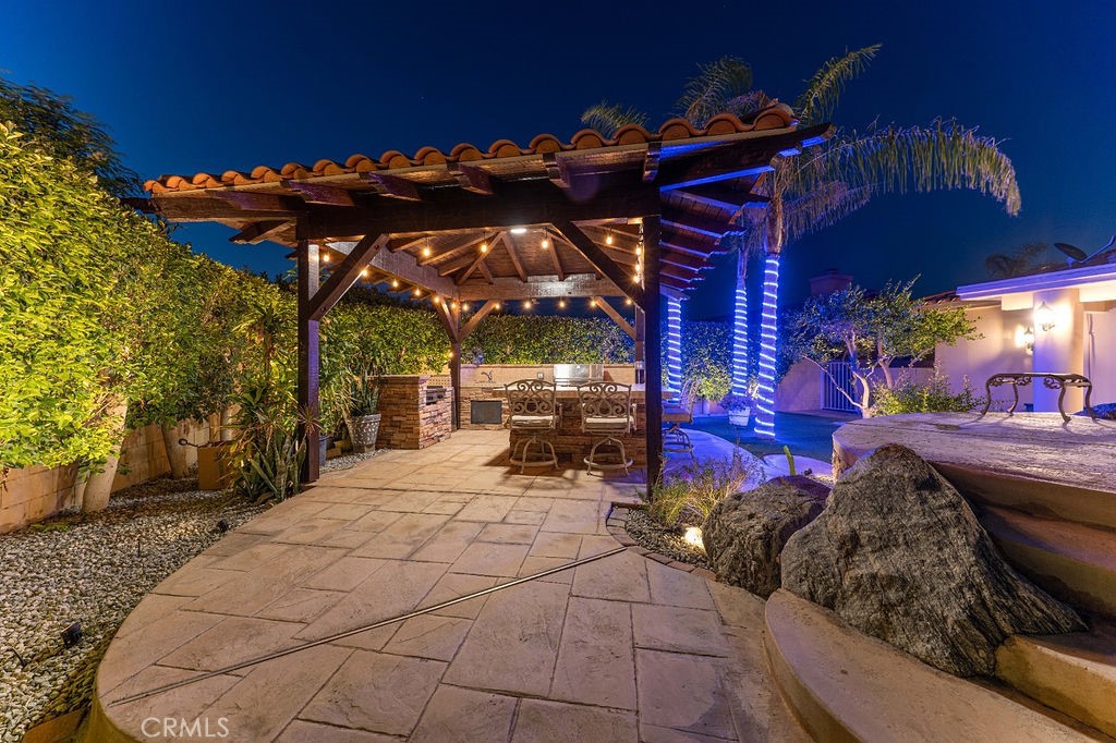31695 Avenida Del Padre